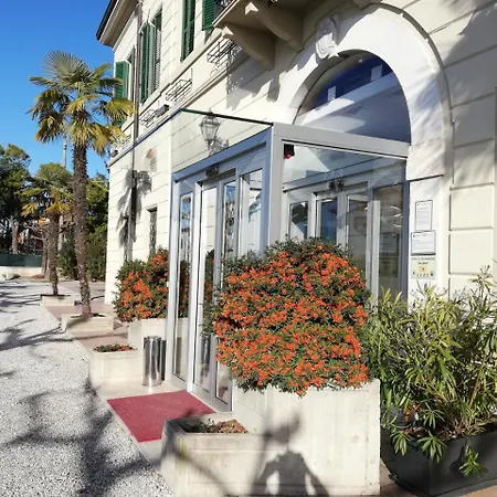 酒店 多加纳酒店